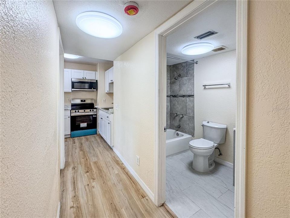 For Sale: $259,000 (4 beds, 2 baths, 1068 Square Feet)