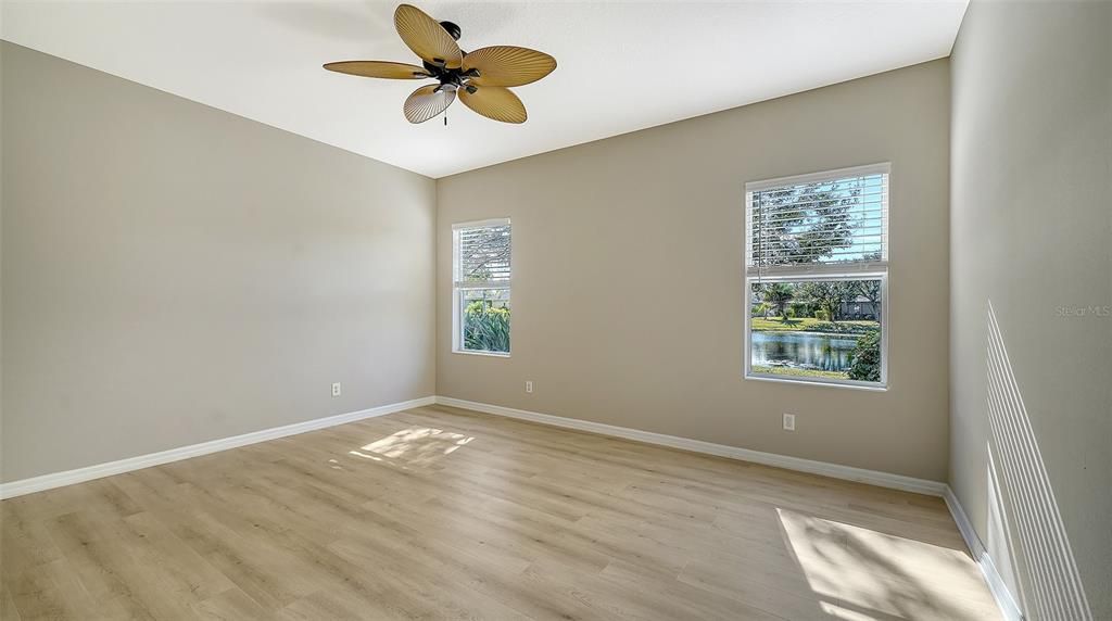 待售: $370,000 (3 贝兹, 2 浴室, 1487 平方英尺)