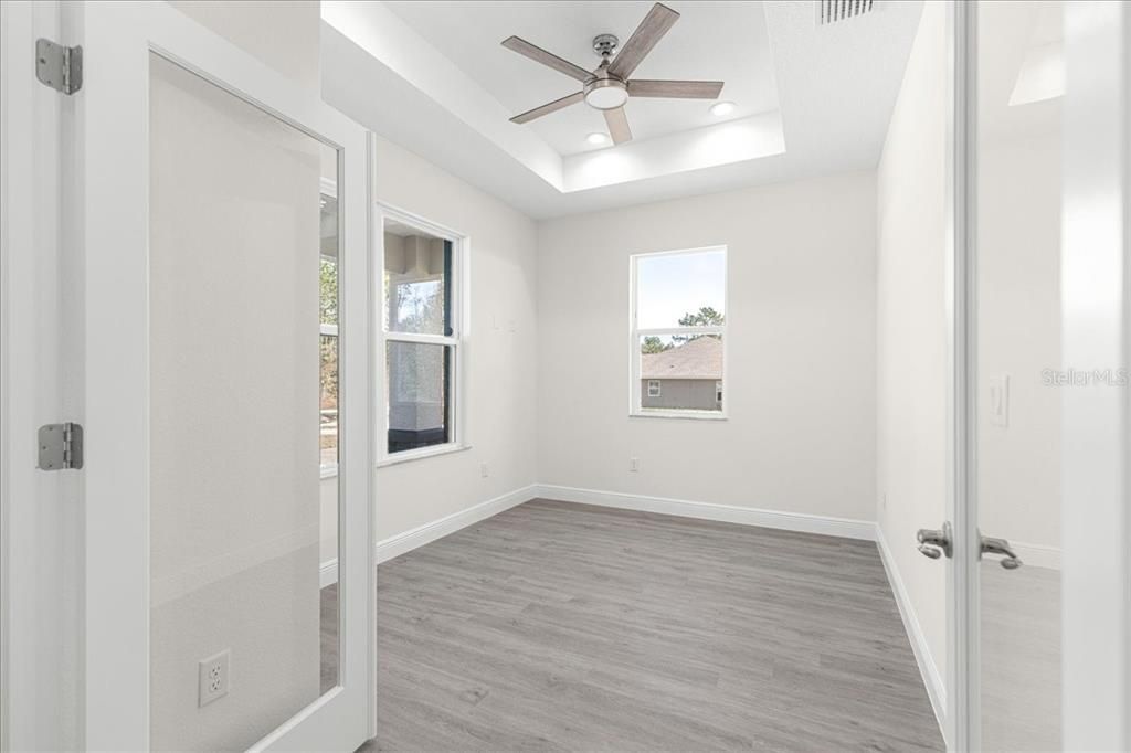 En Venta: $498,000 (3 camas, 2 baños, 3855 Pies cuadrados)