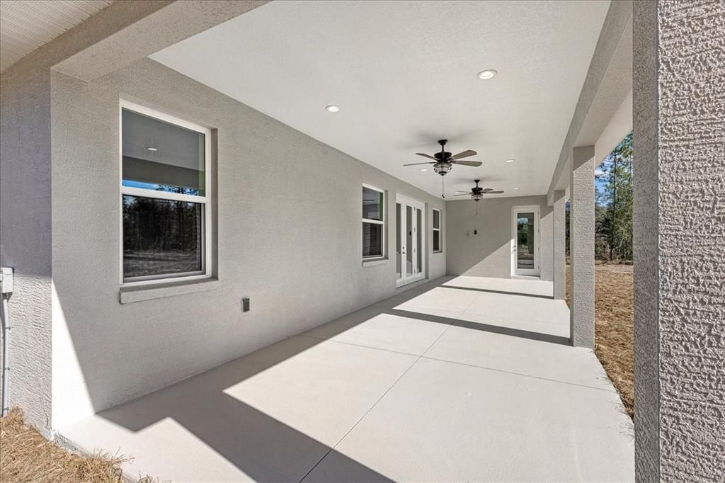 En Venta: $498,000 (3 camas, 2 baños, 3855 Pies cuadrados)