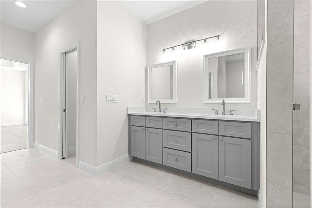 En Venta: $498,000 (3 camas, 2 baños, 3855 Pies cuadrados)