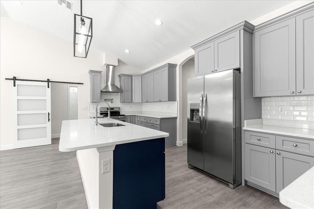 En Venta: $498,000 (3 camas, 2 baños, 3855 Pies cuadrados)