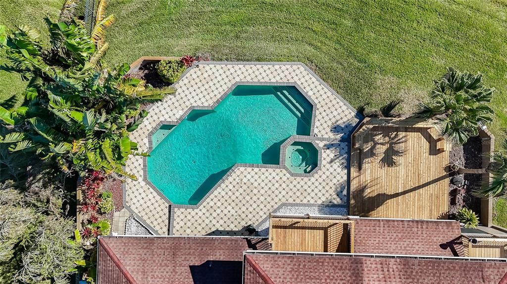 待售: $1,150,000 (5 贝兹, 3 浴室, 4242 平方英尺)