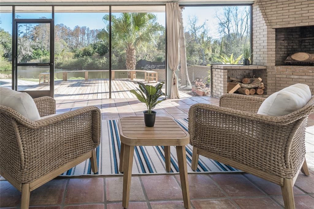 待售: $1,150,000 (5 贝兹, 3 浴室, 4242 平方英尺)