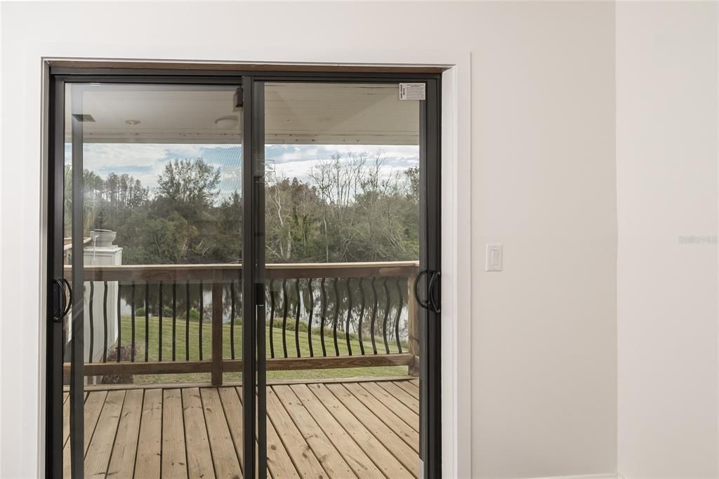 待售: $1,150,000 (5 贝兹, 3 浴室, 4242 平方英尺)