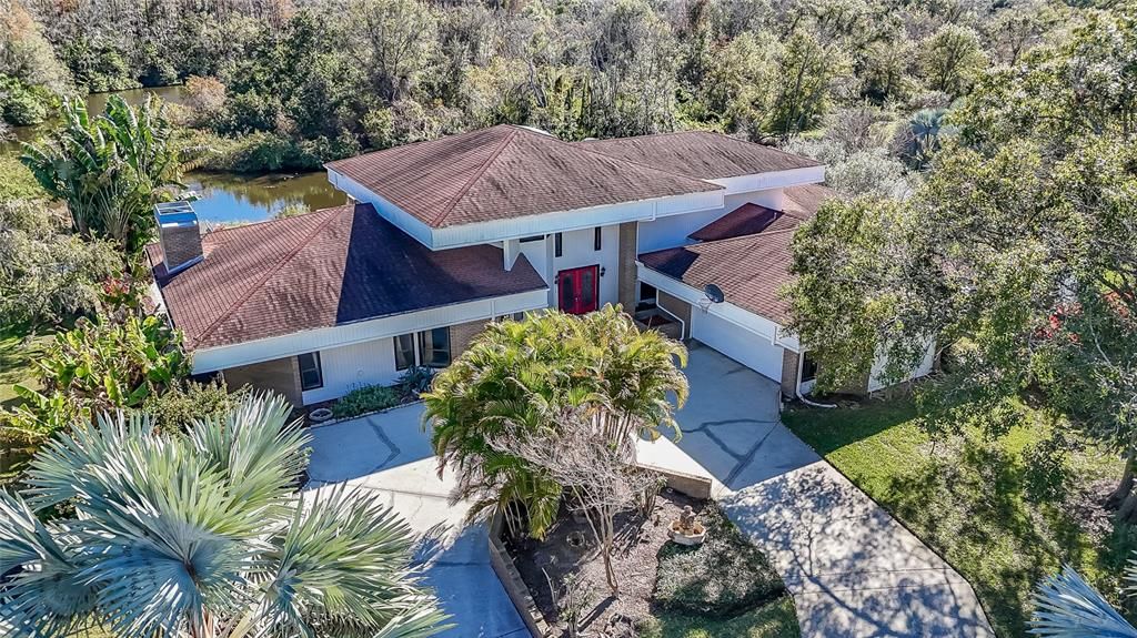 待售: $1,150,000 (5 贝兹, 3 浴室, 4242 平方英尺)