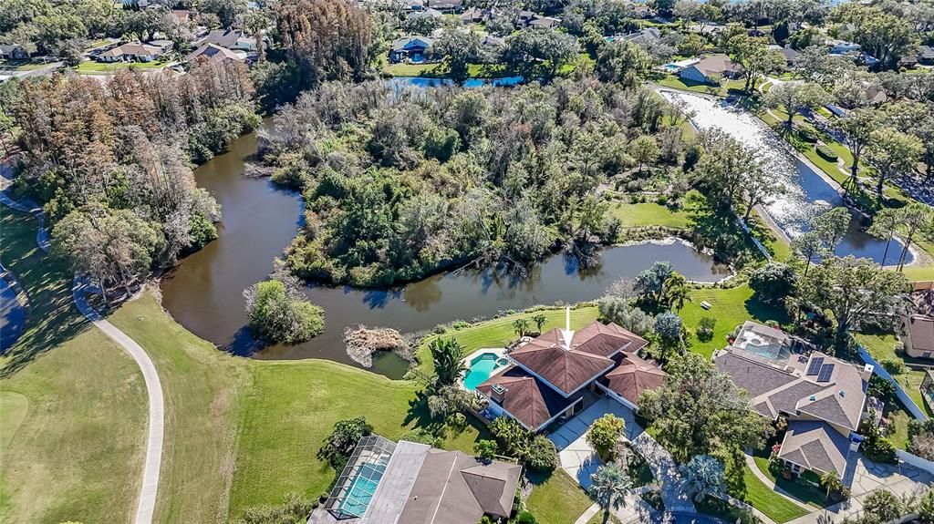 待售: $1,150,000 (5 贝兹, 3 浴室, 4242 平方英尺)