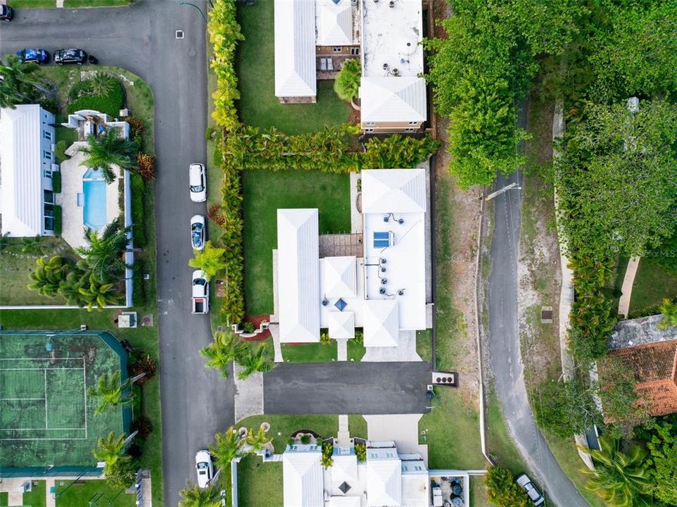 На продажу: $1,200,000 (4 спален, 3 ванн, 3857 Квадратных фут)