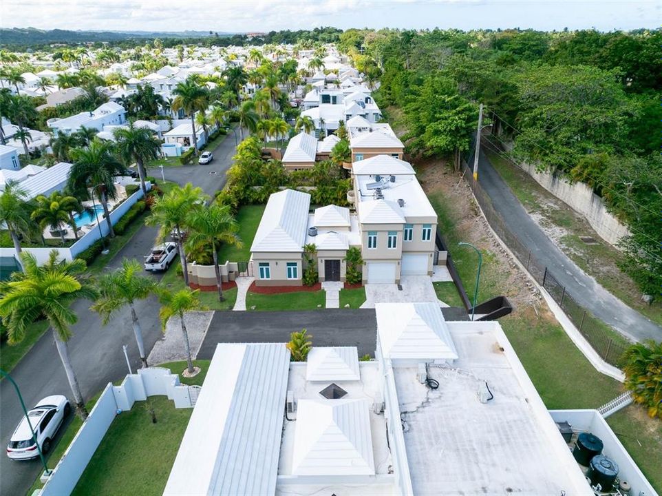 На продажу: $1,200,000 (4 спален, 3 ванн, 3857 Квадратных фут)