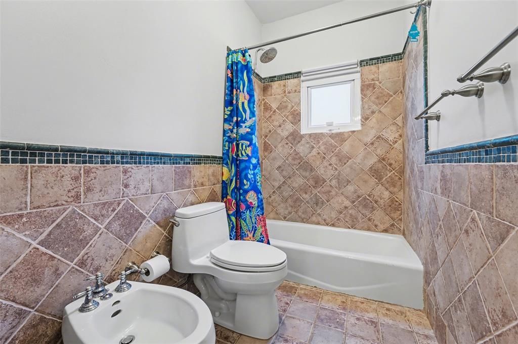 На продажу: $1,200,000 (4 спален, 3 ванн, 3857 Квадратных фут)