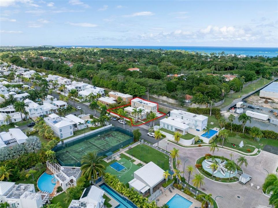 На продажу: $1,200,000 (4 спален, 3 ванн, 3857 Квадратных фут)