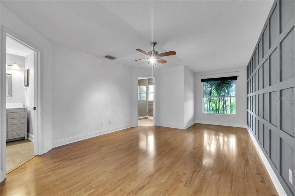 待售: $440,000 (4 贝兹, 3 浴室, 2455 平方英尺)