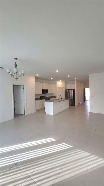 For Rent: $2,500 (3 beds, 2 baths, 1890 Square Feet)