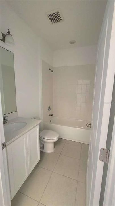 For Rent: $2,500 (3 beds, 2 baths, 1890 Square Feet)