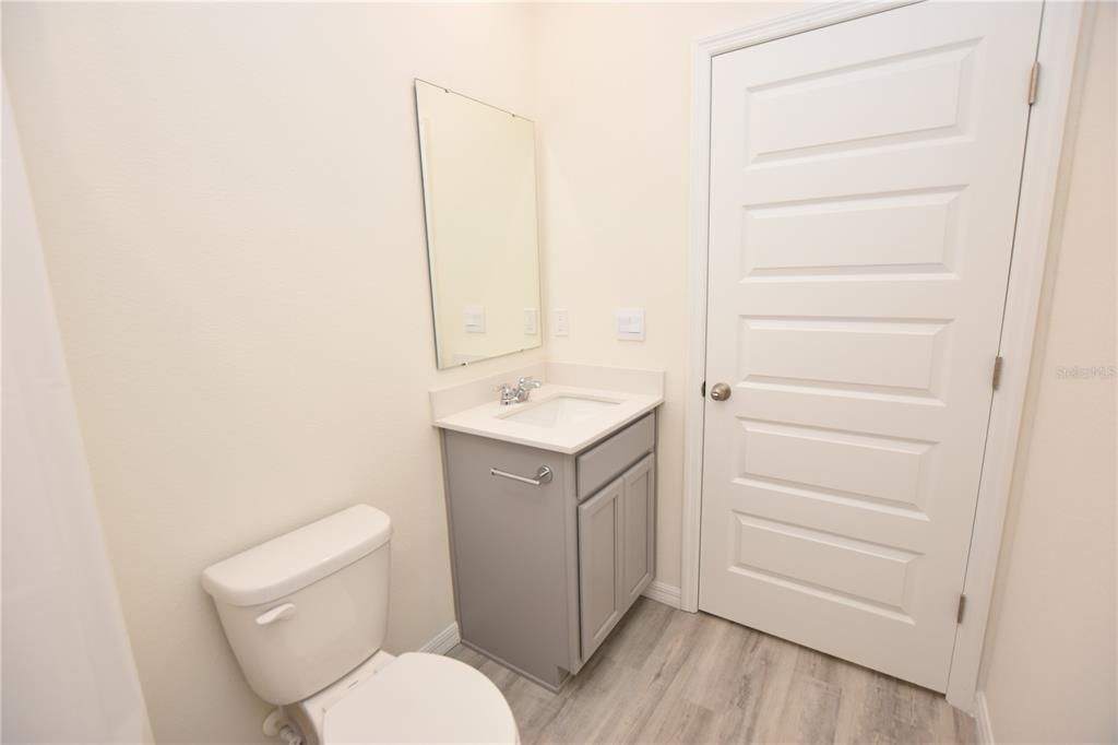 出租: $2,200 (3 贝兹, 2 浴室, 1504 平方英尺)