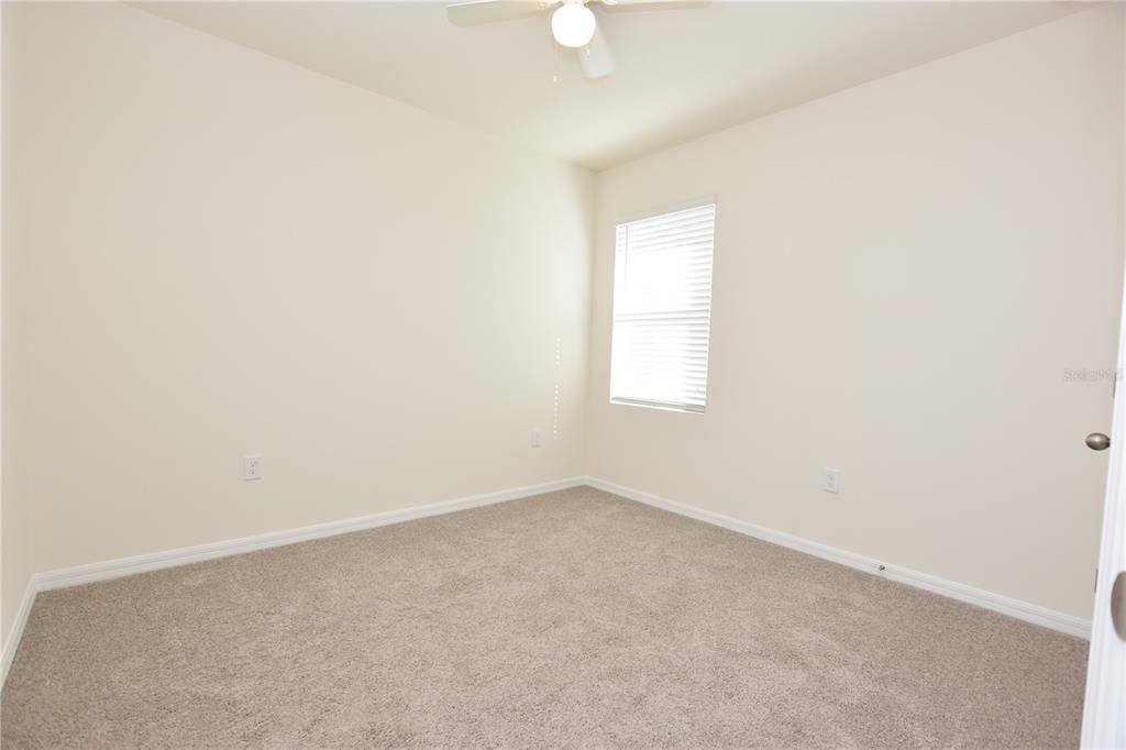 出租: $2,200 (3 贝兹, 2 浴室, 1504 平方英尺)