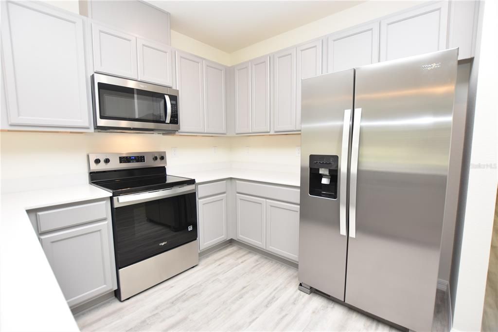 出租: $2,200 (3 贝兹, 2 浴室, 1504 平方英尺)