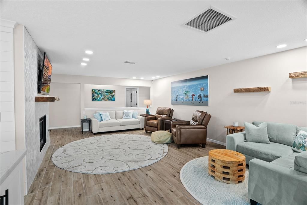 待售: $2,190,900 (5 贝兹, 3 浴室, 3308 平方英尺)