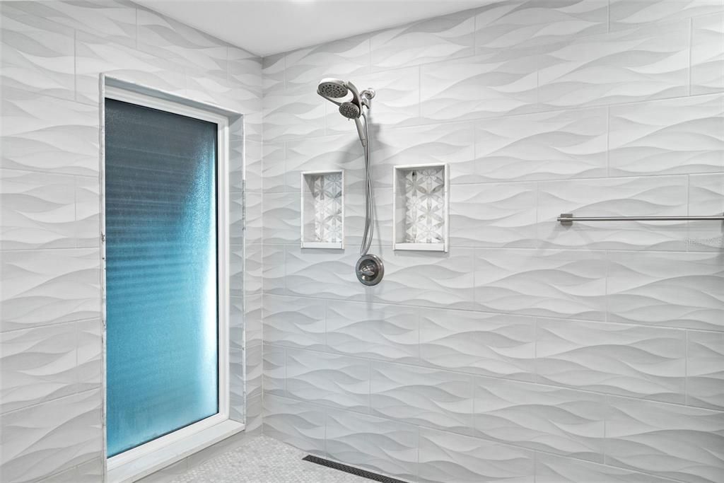 待售: $2,190,900 (5 贝兹, 3 浴室, 3308 平方英尺)