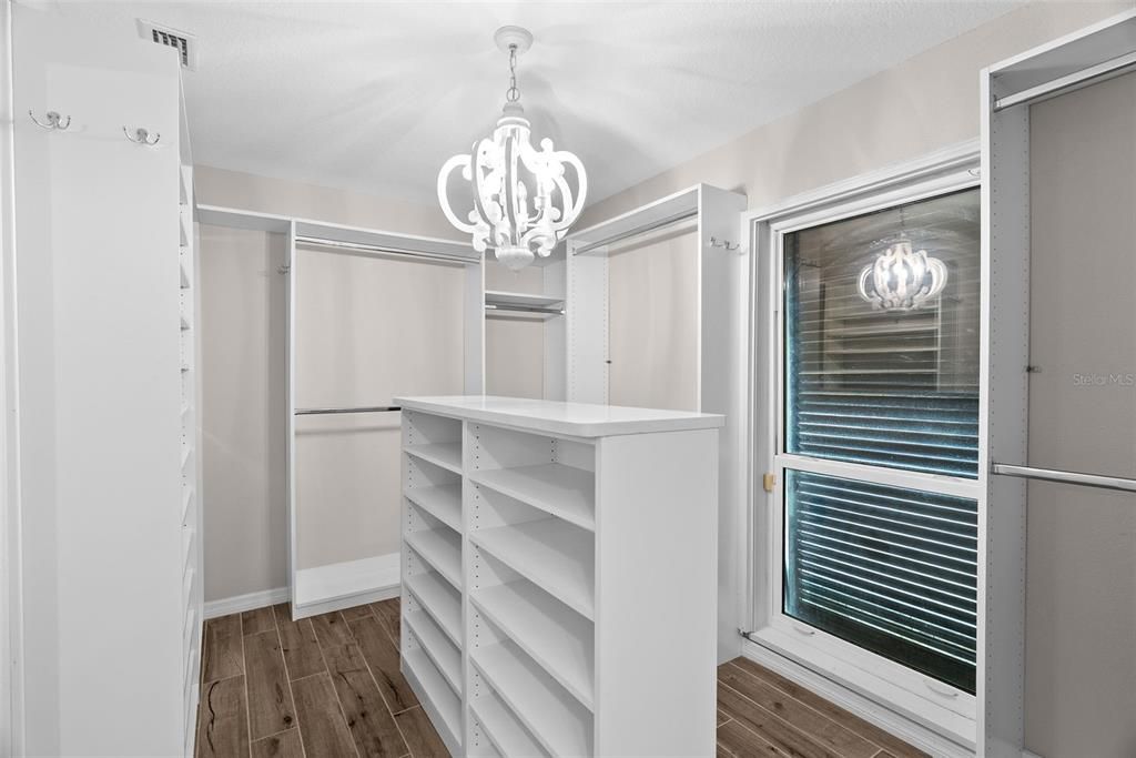 待售: $2,190,900 (5 贝兹, 3 浴室, 3308 平方英尺)