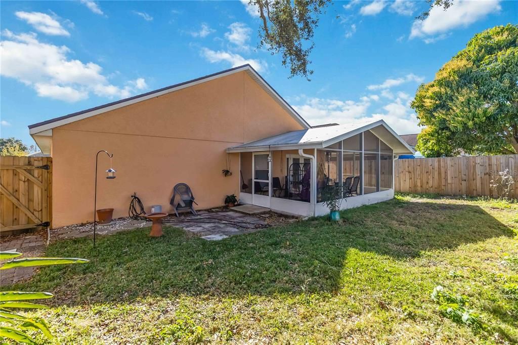 For Sale: $430,000 (4 beds, 2 baths, 1654 Square Feet)