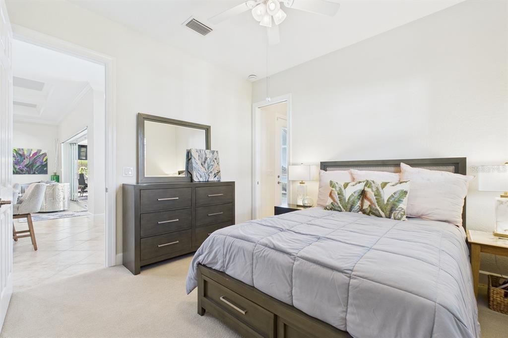 На продажу: $1,199,999 (4 спален, 3 ванн, 3018 Квадратных фут)