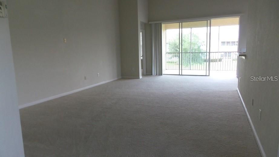 En Renta: $1,350 (2 camas, 2 baños, 1827 Pies cuadrados)