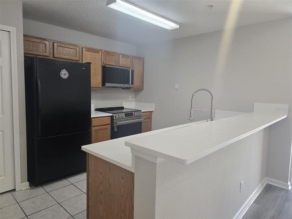 For Rent: $1,500 (2 beds, 2 baths, 940 Square Feet)