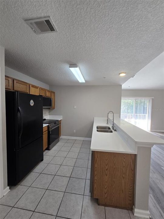 For Rent: $1,500 (2 beds, 2 baths, 940 Square Feet)