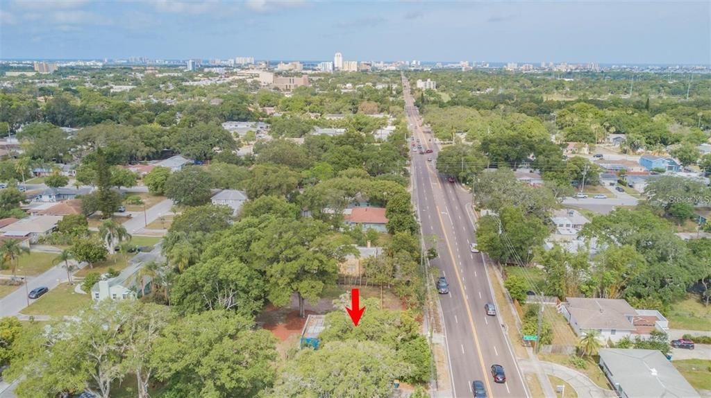 For Sale: $460,000 (2 beds, 2 baths, 1222 Square Feet)