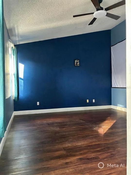 For Rent: $2,550 (3 beds, 2 baths, 167 Square Feet)