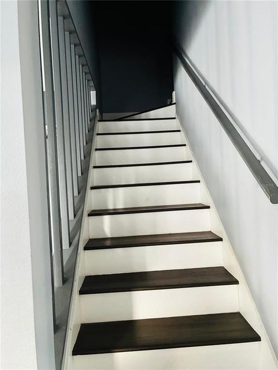 For Rent: $2,550 (3 beds, 2 baths, 167 Square Feet)