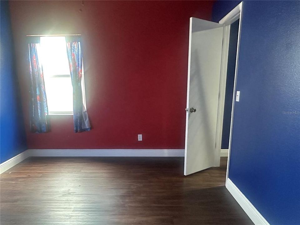 For Rent: $2,550 (3 beds, 2 baths, 167 Square Feet)