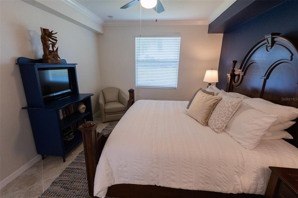 待售: $269,990 (2 贝兹, 2 浴室, 1194 平方英尺)