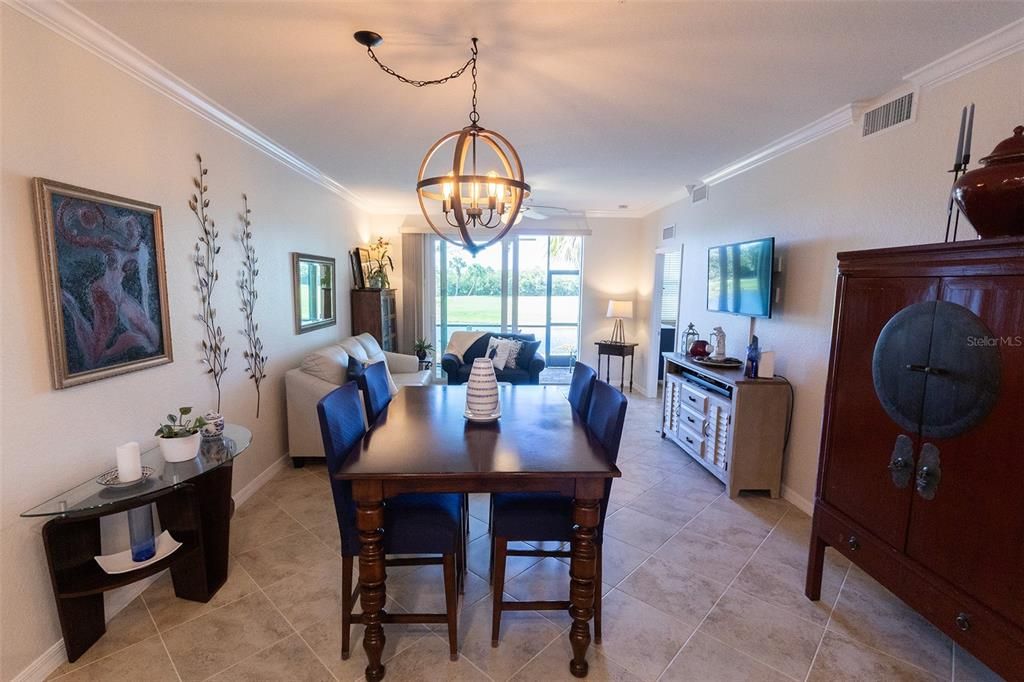 待售: $269,990 (2 贝兹, 2 浴室, 1194 平方英尺)