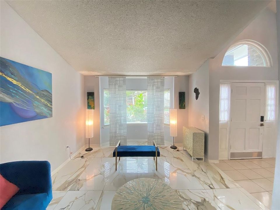 В аренду: $4,000 (4 спален, 3 ванн, 2567 Квадратных фут)