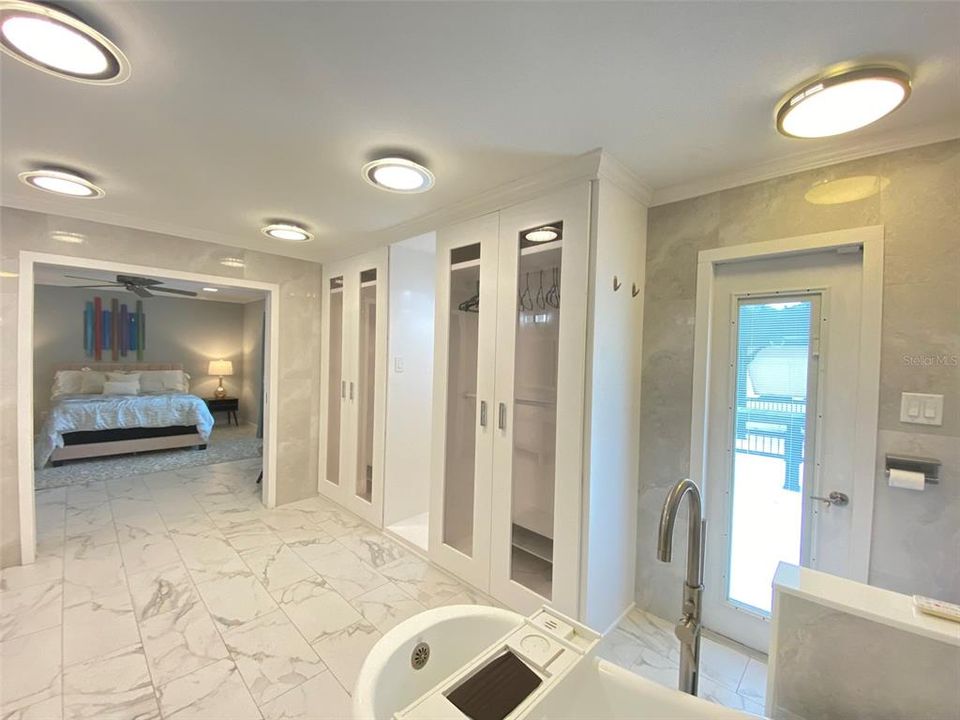 В аренду: $4,000 (4 спален, 3 ванн, 2567 Квадратных фут)