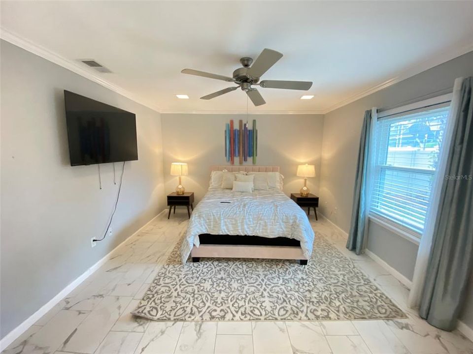 В аренду: $4,000 (4 спален, 3 ванн, 2567 Квадратных фут)