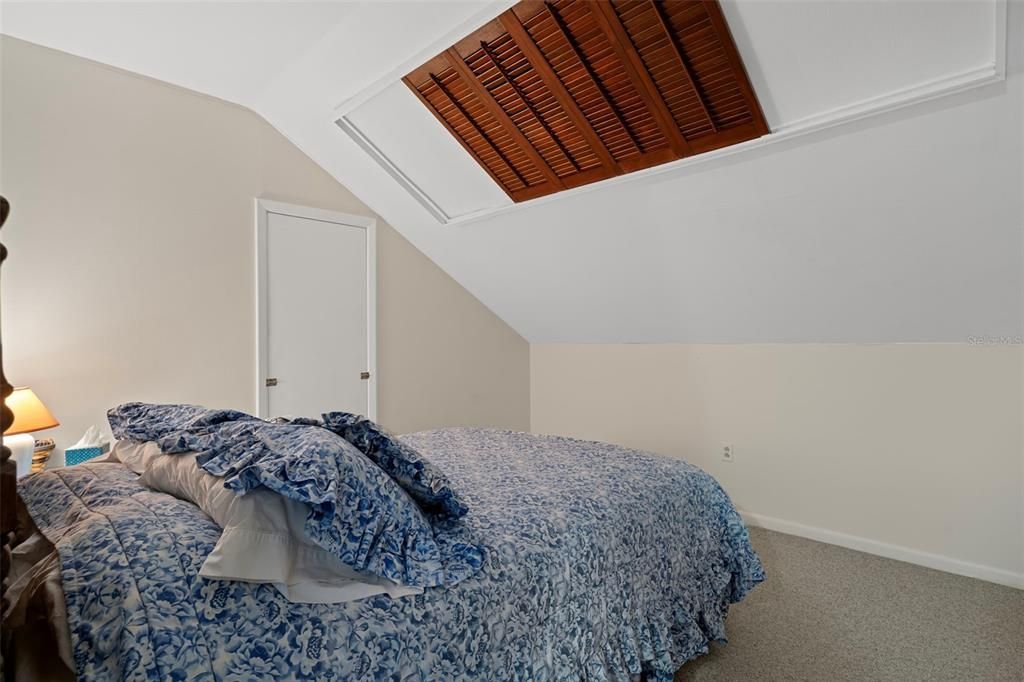 En Venta: $580,000 (3 camas, 3 baños, 1444 Pies cuadrados)