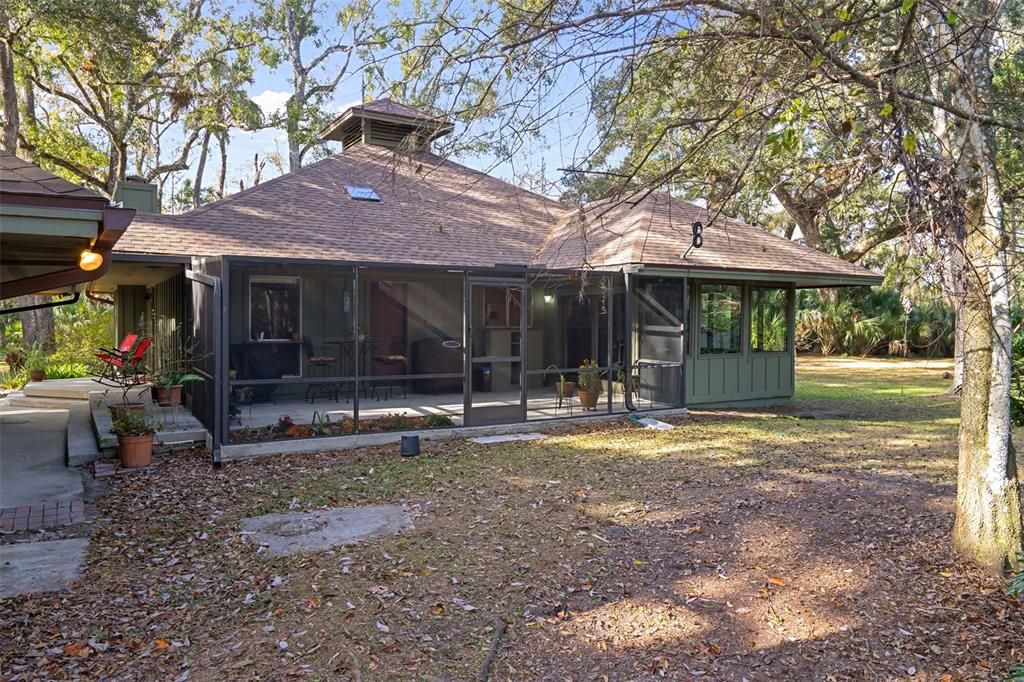 En Venta: $580,000 (3 camas, 3 baños, 1444 Pies cuadrados)