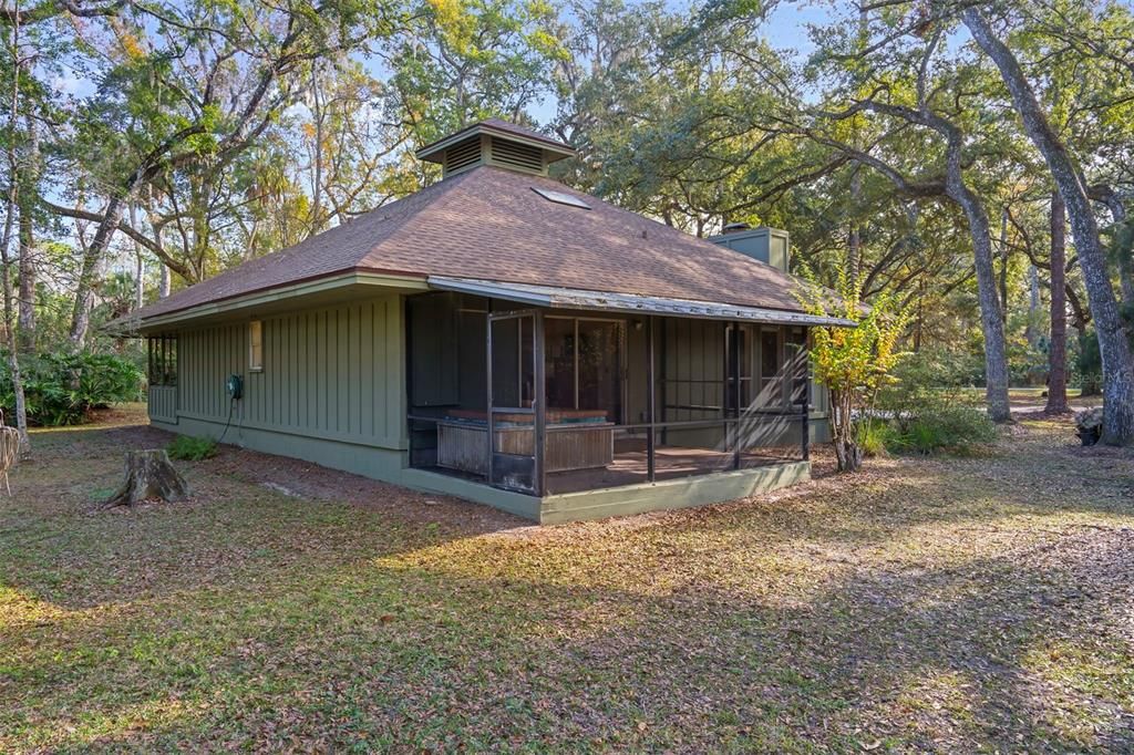 En Venta: $580,000 (3 camas, 3 baños, 1444 Pies cuadrados)