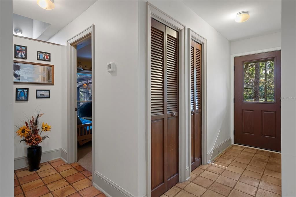 En Venta: $580,000 (3 camas, 3 baños, 1444 Pies cuadrados)