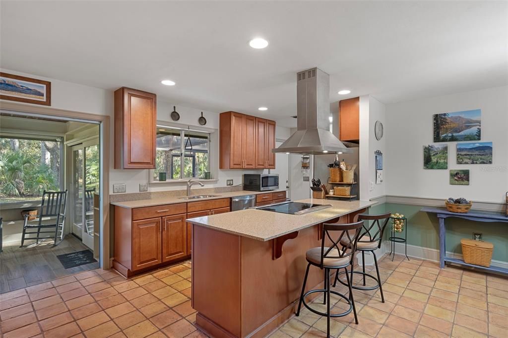 En Venta: $580,000 (3 camas, 3 baños, 1444 Pies cuadrados)