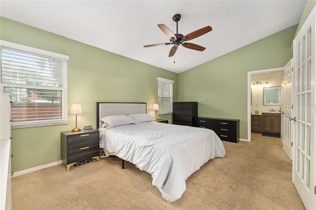 Activo con contrato: $349,900 (3 camas, 2 baños, 1480 Pies cuadrados)