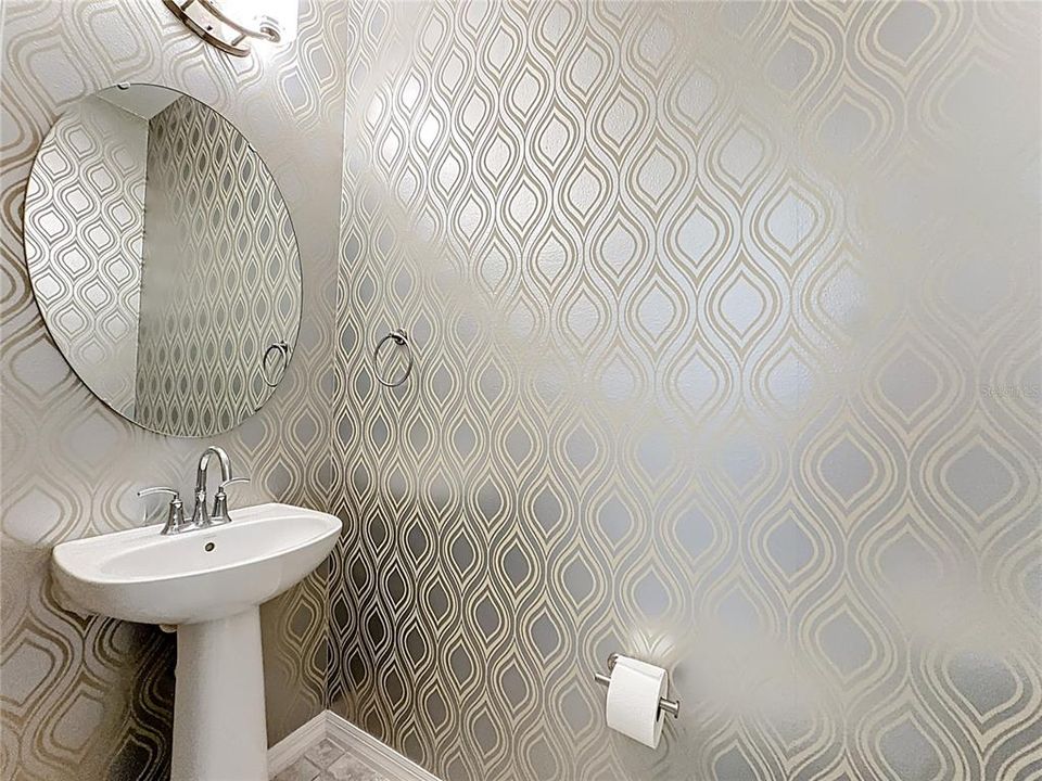 For Sale: $439,000 (3 beds, 2 baths, 1893 Square Feet)