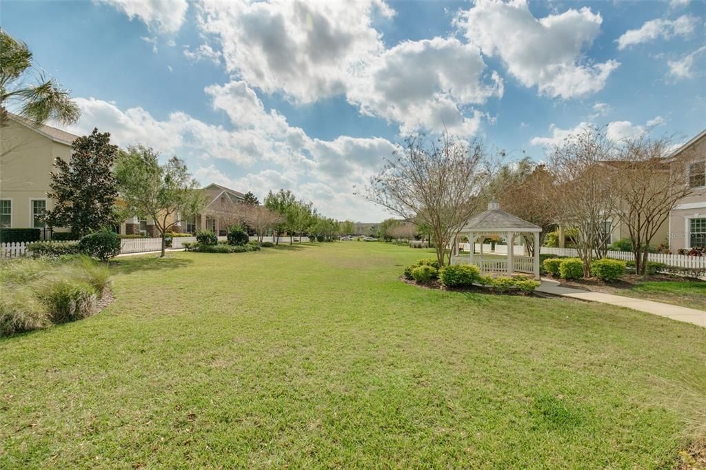 待售: $475,000 (3 贝兹, 2 浴室, 1996 平方英尺)