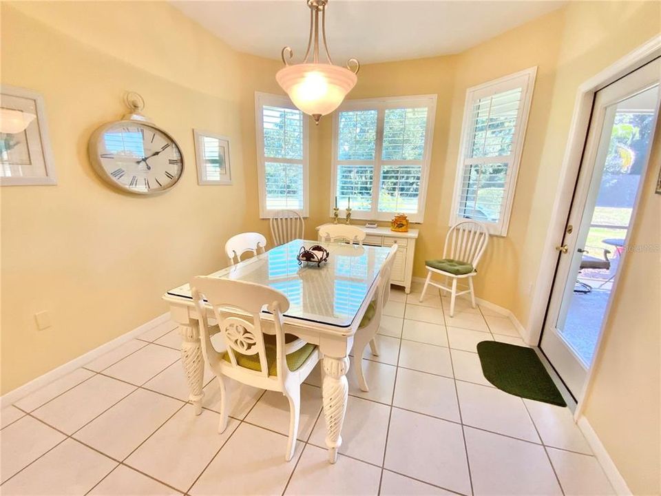 En Venta: $399,000 (2 camas, 2 baños, 1697 Pies cuadrados)