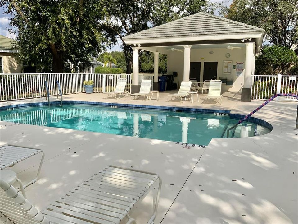 En Venta: $399,000 (2 camas, 2 baños, 1697 Pies cuadrados)