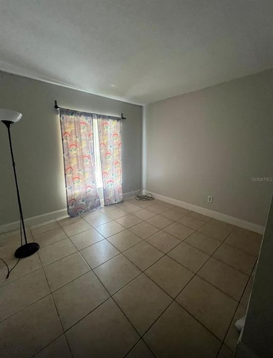 En Renta: $1,950 (3 camas, 1 baños, 1410 Pies cuadrados)