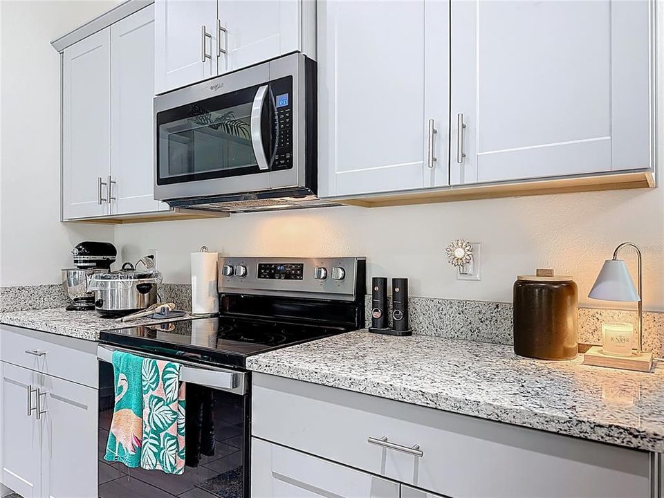 На продажу: $550,000 (4 спален, 3 ванн, 2292 Квадратных фут)